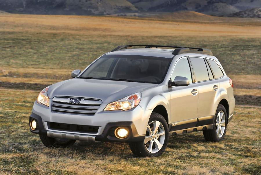  Subaru Outback 2013 года  (фото 22 из 29)